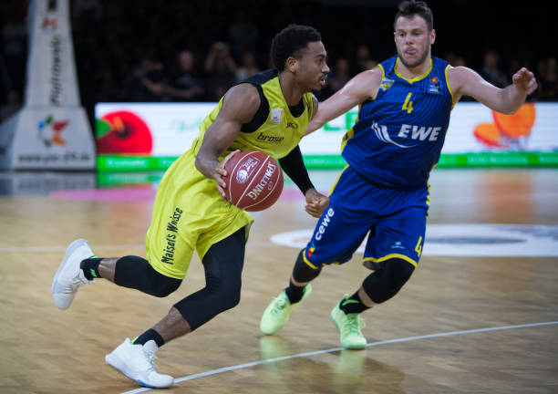 一场权力的 一场权力的