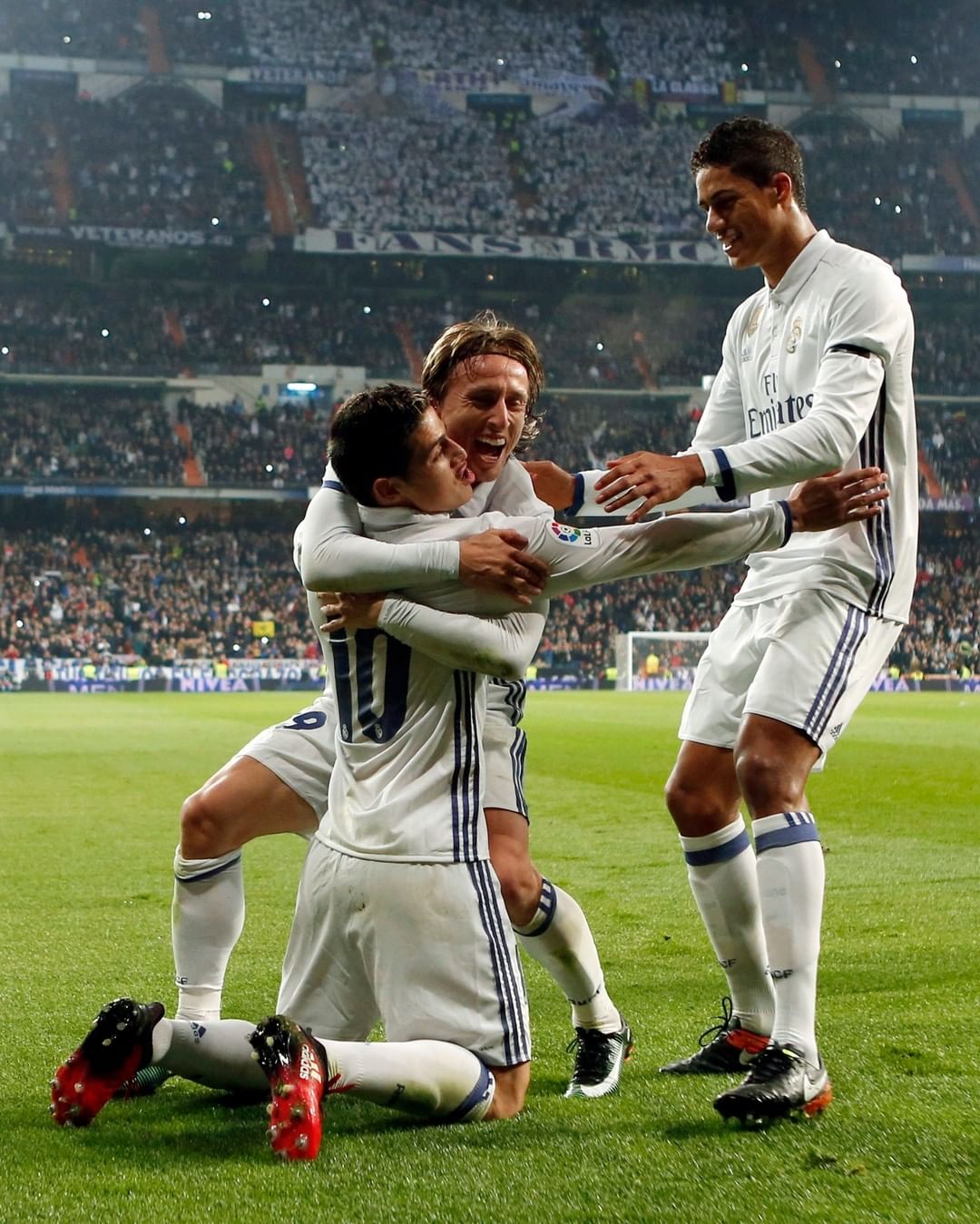 在中途反超 在中途反超