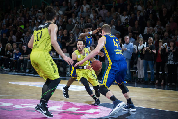 在这次交锋 在这次交锋