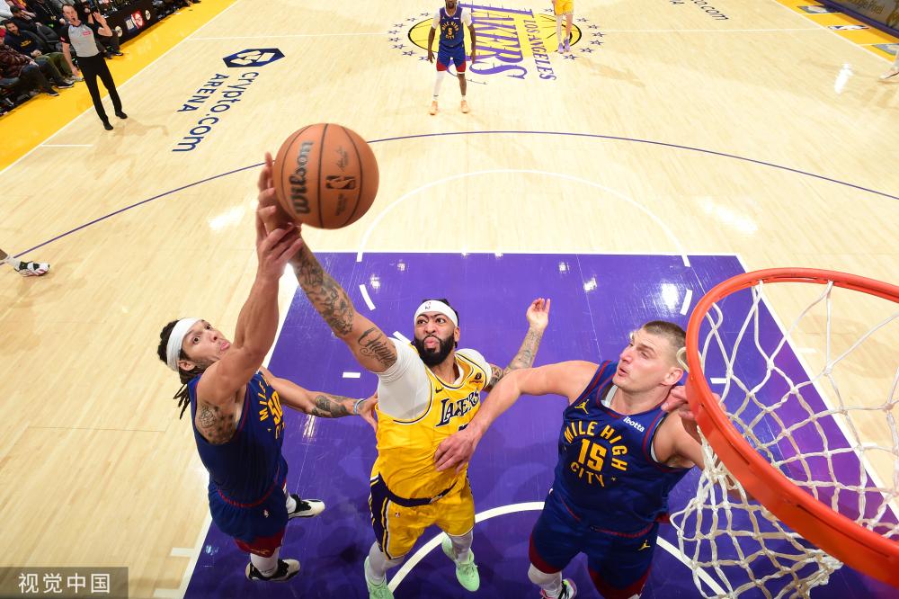 中国男足惨 中国男足惨