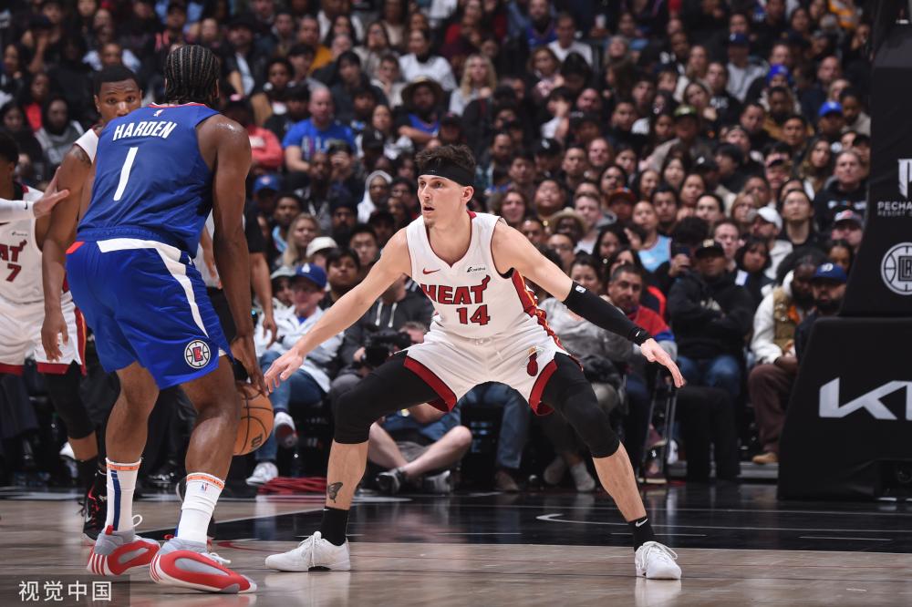 同时在世界 同时在世界